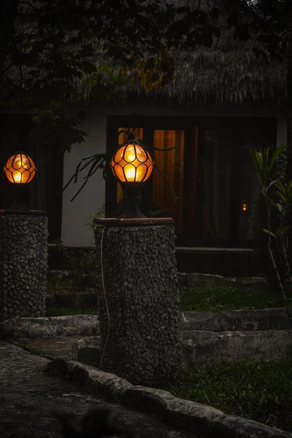 Vang Vieng Savanh Sunset View Resort Екстер'єр фото