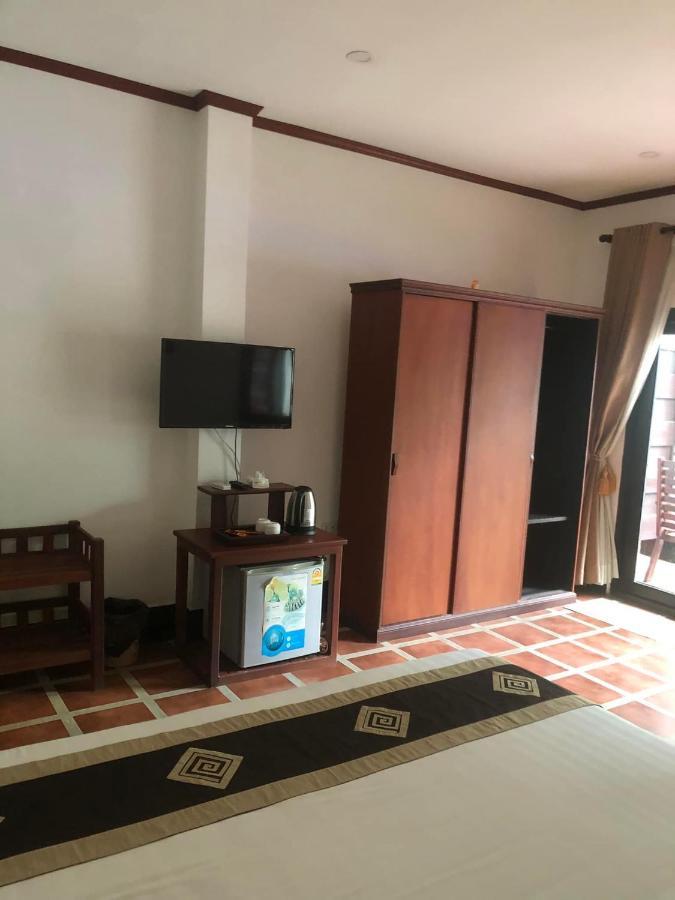 Vang Vieng Savanh Sunset View Resort Екстер'єр фото